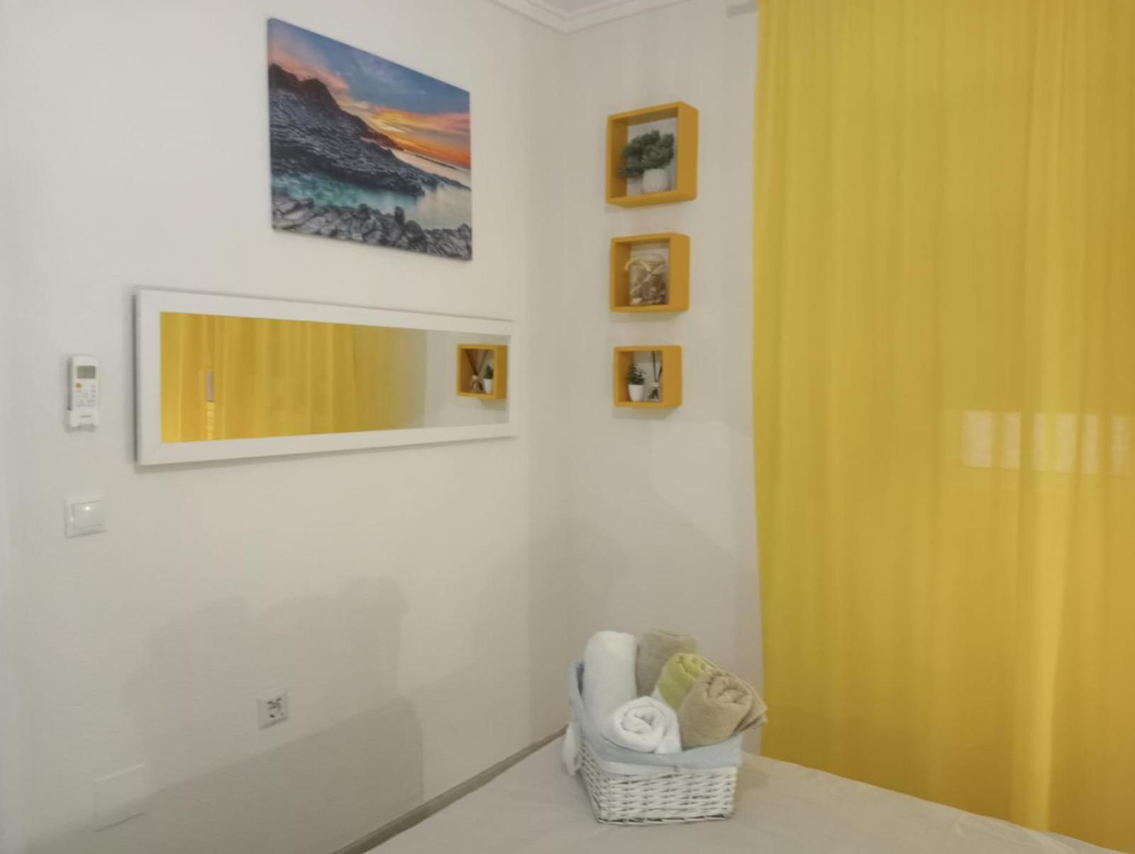 Apartamento La Casa De Mi Madre Torrevieja Exterior foto