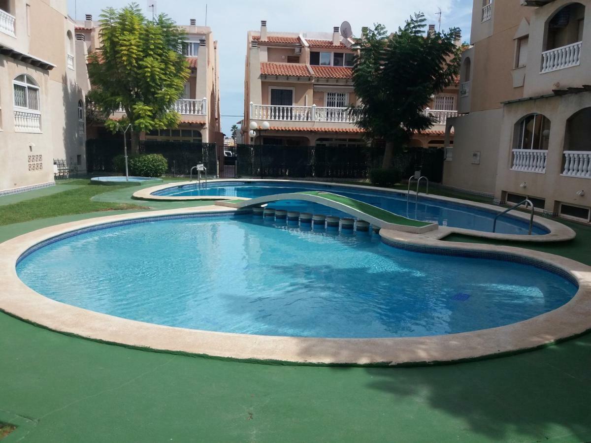 Apartamento La Casa De Mi Madre Torrevieja Exterior foto